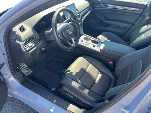 Used 2022 Honda Accord Sport image 10