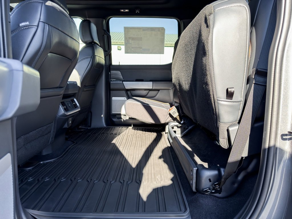 New 2026 Ford F150 Lariat w/ Equipment Group 501A Mid AWD/4WD image 8