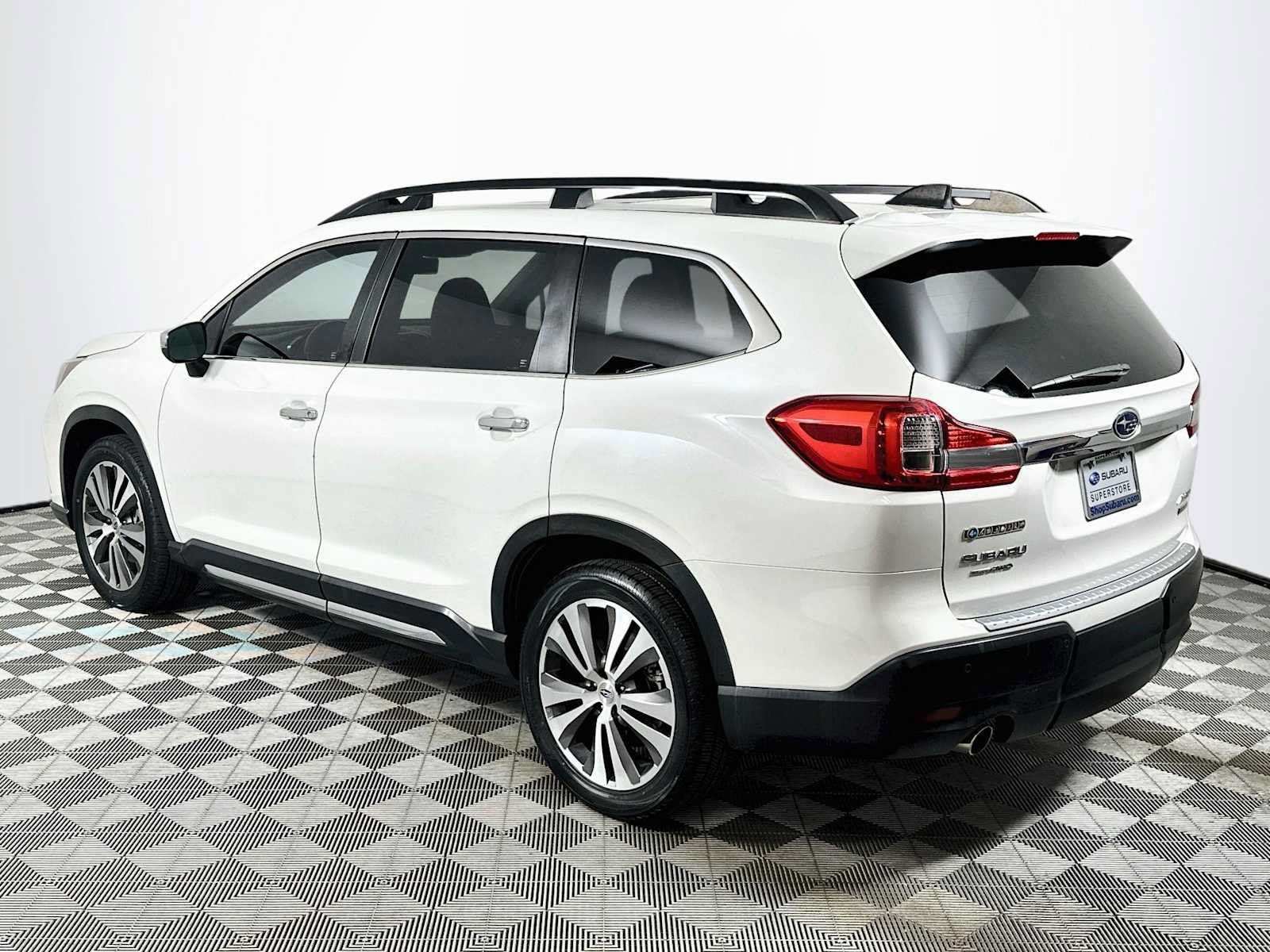 Used 2019 Subaru Ascent Touring AWD/4WD image 5