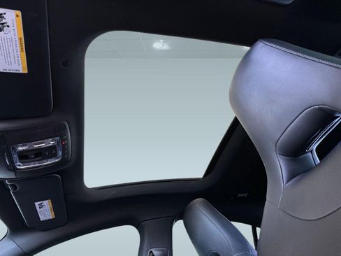 Used 2020 Mercedes-Benz CLA 250 4MATIC image 16