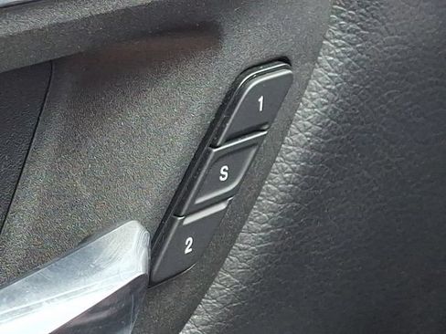 Used 2024 RAM 1500 Laramie AWD/4WD image 26
