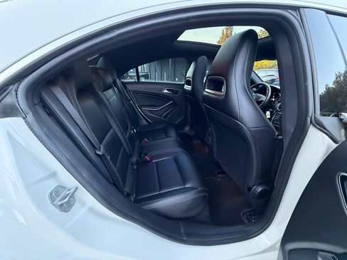 Used 2016 Mercedes-Benz CLA 250 image 13