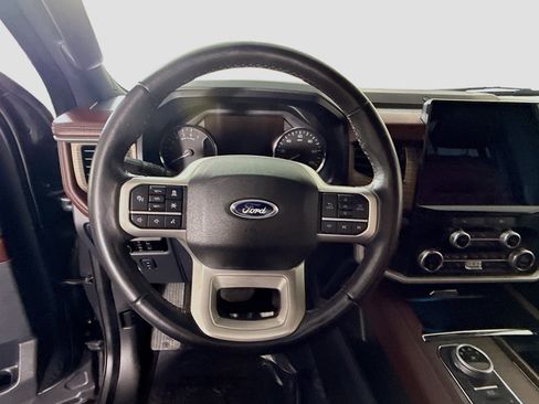 Used 2024 Ford Expedition Max Limited RWD image 13