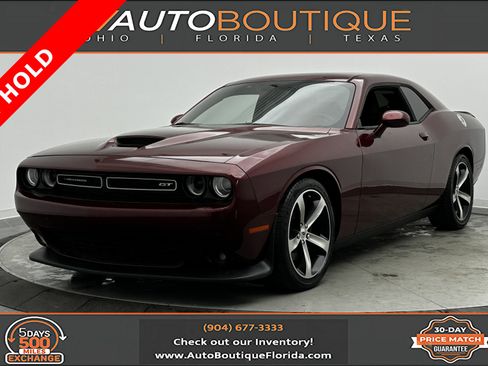 Used 2019 Dodge Challenger GT image 1