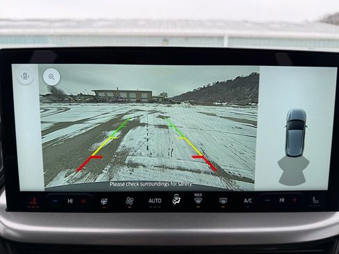 Used 2024 Ford Escape SE image 30