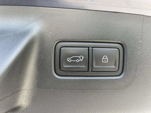 Certified 2025 Hyundai Santa Fe Calligraphy FWD image 9