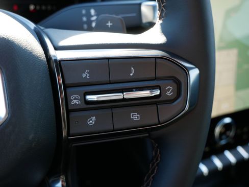 New 2026 GMC Terrain AT4 w/ Convenience Package III image 23