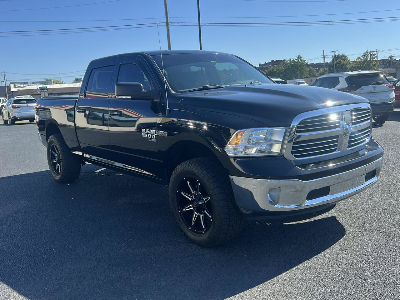 Used 2019 RAM 1500 Big Horn AWD/4WD image 3