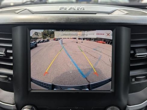 Used 2022 RAM 1500 Big Horn AWD/4WD image 40