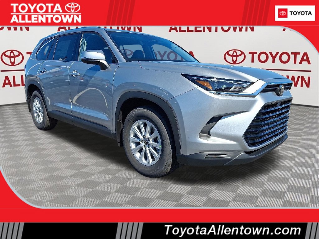 New 2026 Toyota Grand Highlander XLE FWD image 1