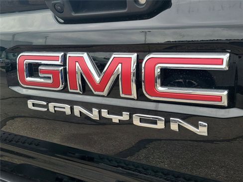 New 2026 GMC Canyon AT4 image 8