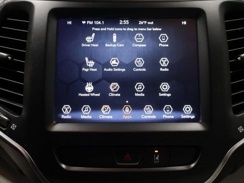 Used 2022 Jeep Cherokee Latitude Lux w/ Mopar Interior Package image 30