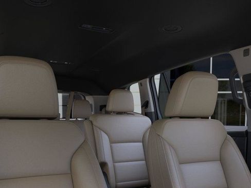 New 2026 Buick Enclave Preferred w/ LPO, Floor Liner Package FWD image 24