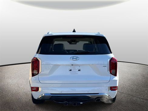 Used 2020 Hyundai Palisade Limited w/ Winter Weather Package image 4