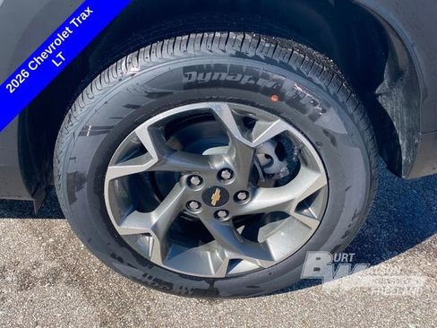 New 2026 Chevrolet Trax LT w/ Driver Confidence Package FWD image 14