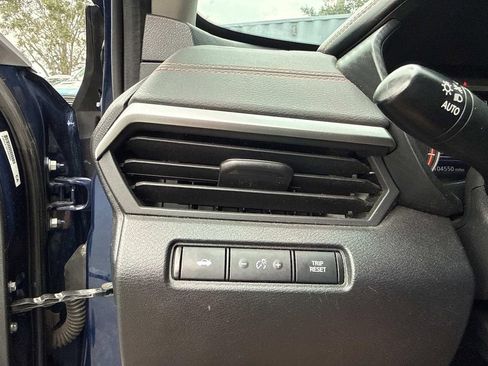 Used 2019 Nissan Altima 2.5 SR w/ SR Premium Package FWD image 35