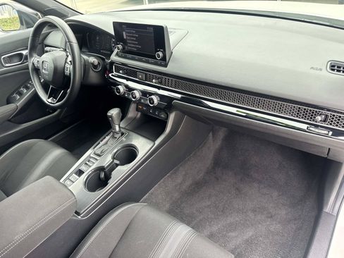 Certified 2025 Honda Civic Sport image 21