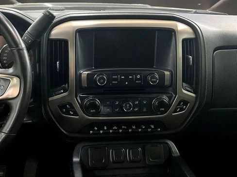 Used 2016 GMC Sierra 2500 Denali w/ Duramax Plus Package AWD/4WD image 12