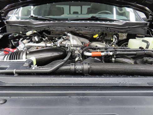 Used 2025 Ford F350 Platinum w/ Platinum Plus Package image 36