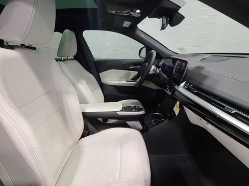 Used 2026 BMW X2 xDrive28i w/ Technology Package AWD/4WD image 24