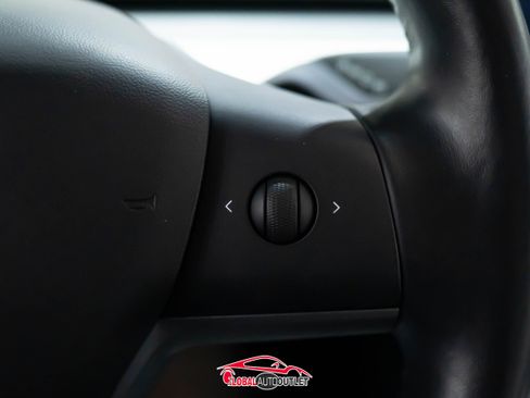 Used 2019 Tesla Model 3 Long Range image 25