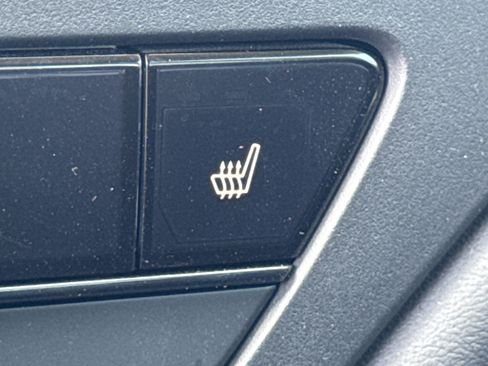 Certified 2024 Honda Accord EX image 30