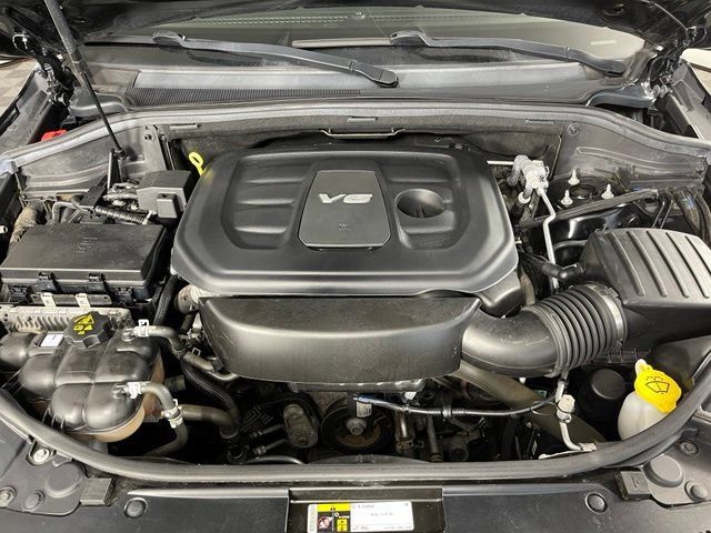 Used 2019 Jeep Grand Cherokee Laredo AWD/4WD image 43