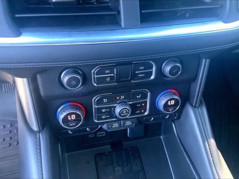 Used 2023 Chevrolet Tahoe LT RWD image 35