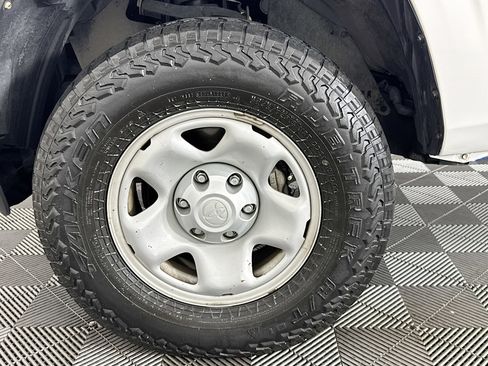 Used 2021 Toyota Tacoma SR image 34