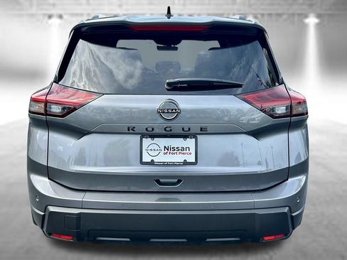 Certified 2026 Nissan Rogue Dark Armor FWD image 8