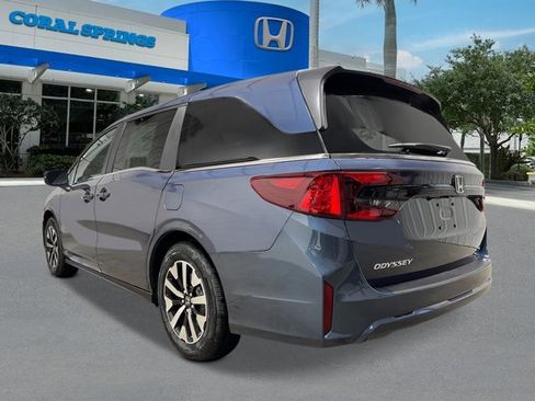 New 2026 Honda Odyssey EX-L image 3