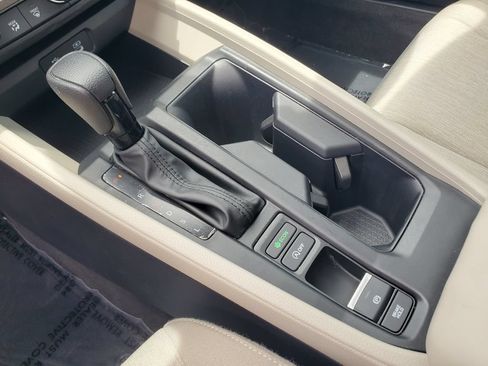 Used 2023 Honda Accord EX image 31