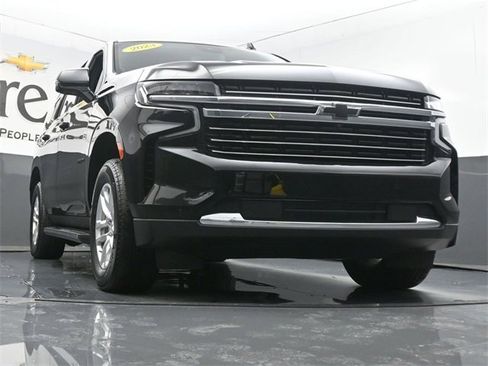 Used 2023 Chevrolet Tahoe LT w/ LT Signature Plus Package image 3