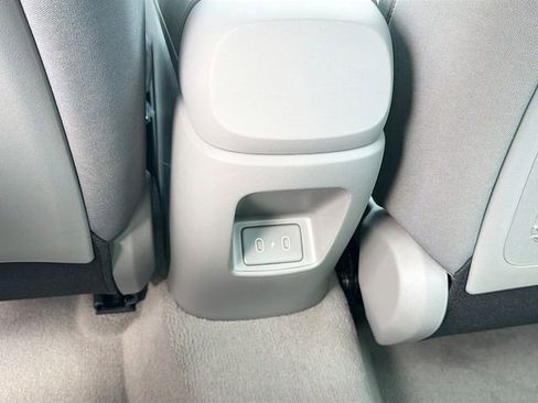 New 2026 Hyundai Elantra SEL Sport Premium FWD image 27
