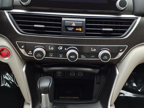 Used 2021 Honda Accord EX-L image 17