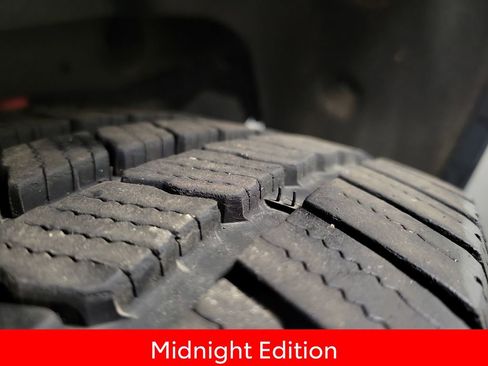 Used 2021 Chevrolet Silverado 2500 LTZ w/ LTZ Plus Package image 13