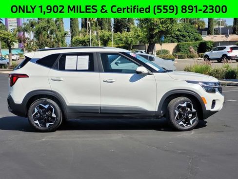 Certified 2025 Kia Seltos EX FWD image 4