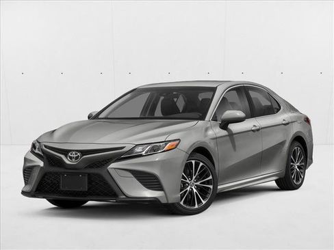 Used 2019 Toyota Camry SE FWD image 1