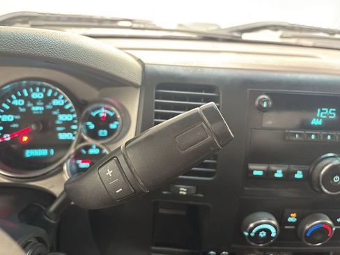 Used 2012 Chevrolet Silverado 3500 W/T w/ Snow Plow Prep Package image 33