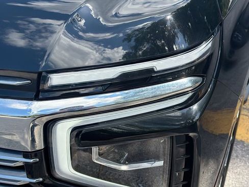 Used 2026 Chevrolet Tahoe Premier RWD image 9