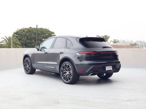 New 2026 Porsche Macan AWD/4WD image 3