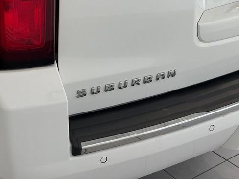 Used 2018 Chevrolet Suburban Premier AWD/4WD image 46