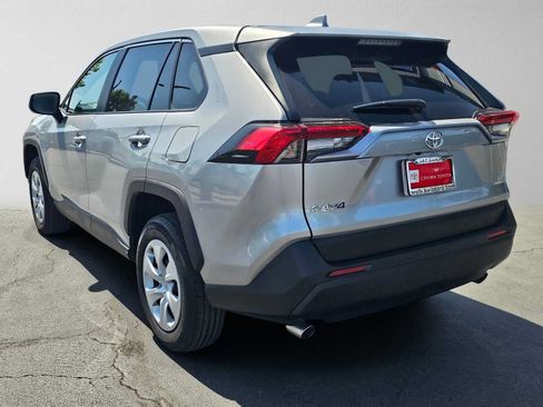 Certified 2025 Toyota RAV4 LE FWD image 5