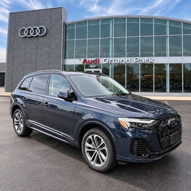 Used 2026 Audi Q7 2.0T Premium Plus AWD/4WD image 3