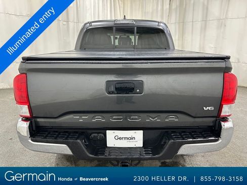Used 2016 Toyota Tacoma SR5 image 8