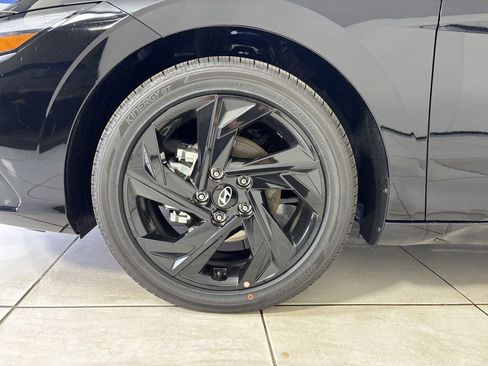 New 2026 Hyundai Elantra SEL Sport image 8