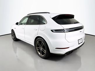 New 2026 Porsche Cayenne Turbo AWD/4WD video 3