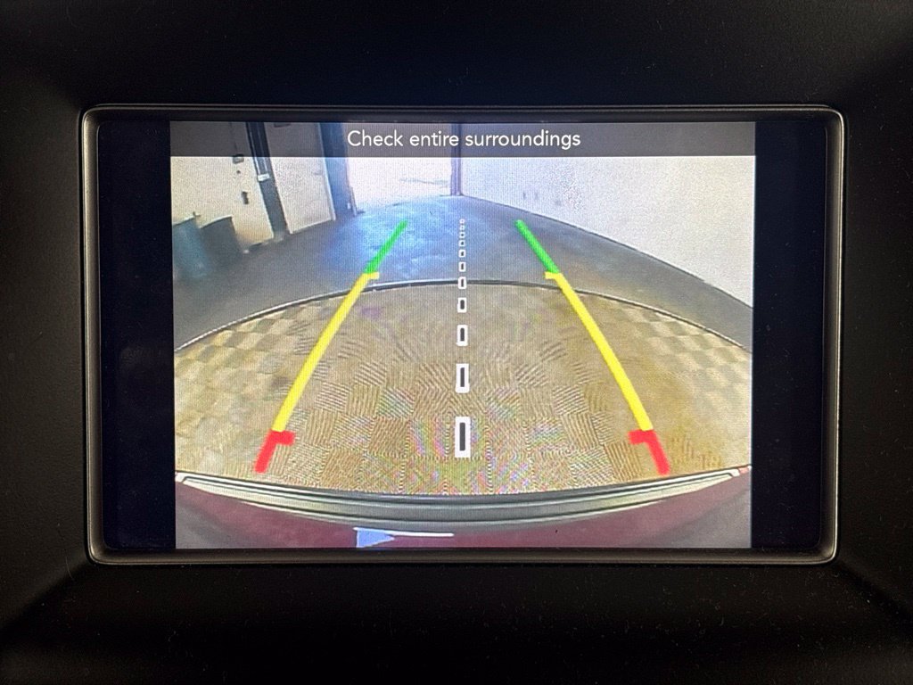 Used 2018 Jeep Grand Cherokee Laredo AWD/4WD image 25