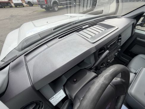 Used 2015 Ford F450 XL w/ Power Equipment Group image 34