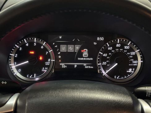 Used 2023 Toyota Highlander LE image 27